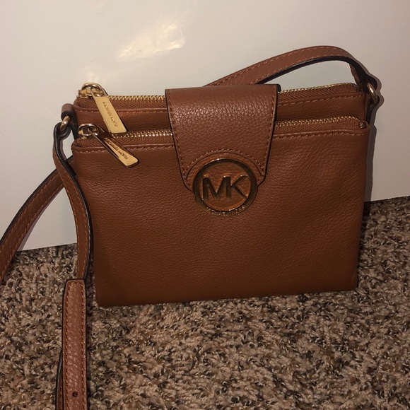 Michael Kors Bags Michael Kors Crossbody With Adjustable Strap Poshmark